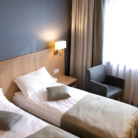 Hotel Lazur & Conference