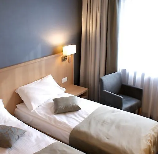 Hotel Lazur & Conference